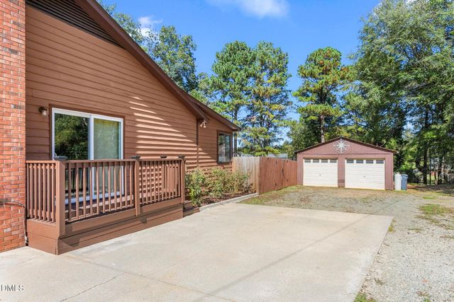 182 Windsor Drive, Graham, NC 27253