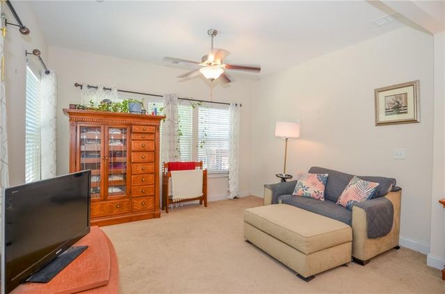 341 Villa Park Circle, Stone Mountain, GA 30087