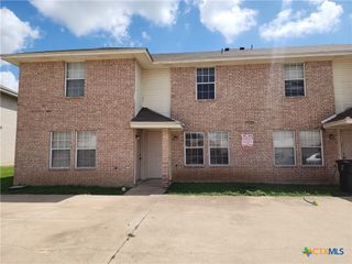 5709 Redstone Drive B, Killeen, TX 76543