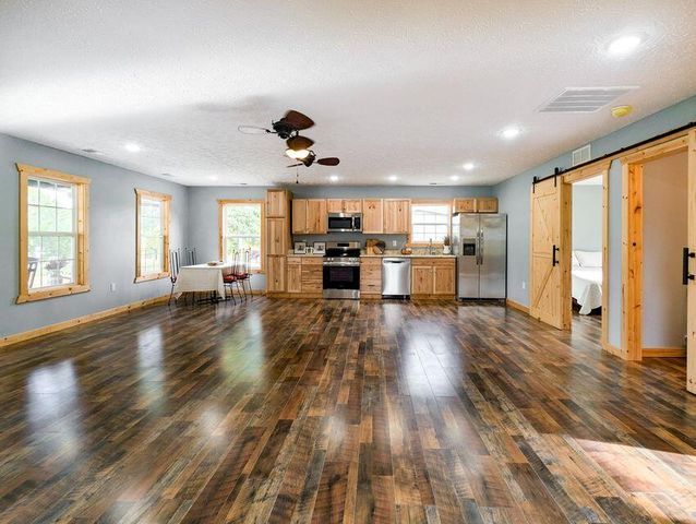 143 Outlook Drive, Owingsville, KY 40360