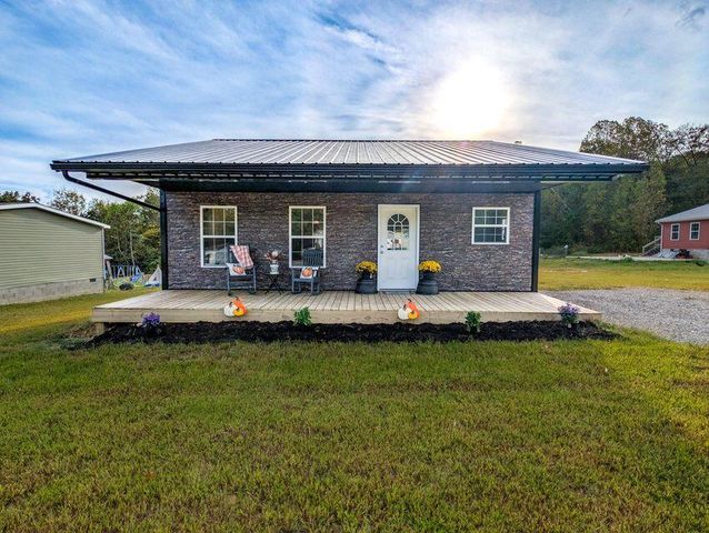 143 Outlook Drive, Owingsville, KY 40360