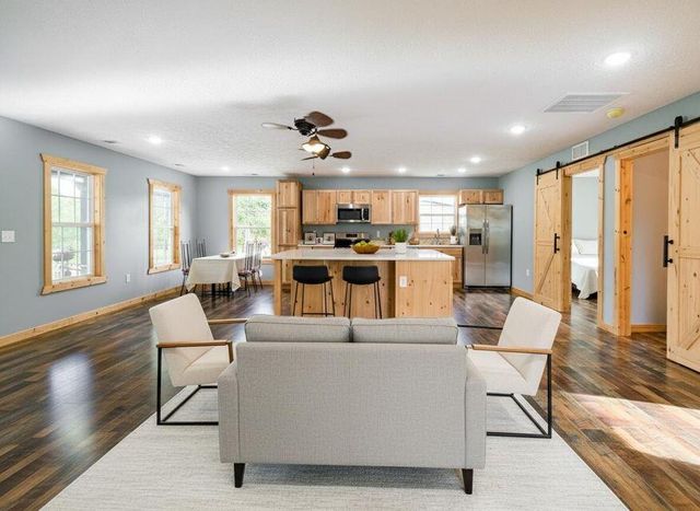 143 Outlook Drive, Owingsville, KY 40360