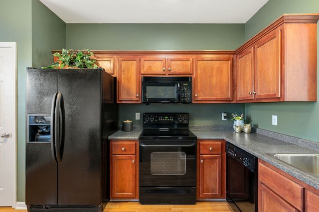 1007 Cashmere Dr, Thompsons Station, TN 37179