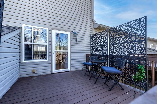 1007 Cashmere Dr, Thompsons Station, TN 37179