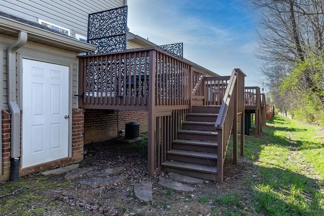 1007 Cashmere Dr, Thompsons Station, TN 37179