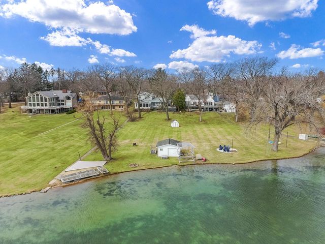 N1140 Tombeau ROAD, Genoa City, WI 53128