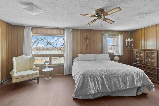 N1140 Tombeau ROAD, Genoa City, WI 53128