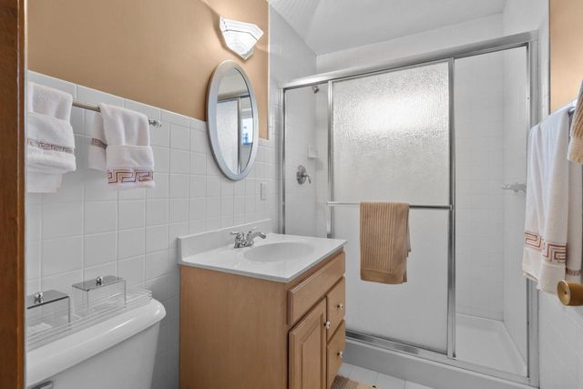 N1140 Tombeau ROAD, Genoa City, WI 53128