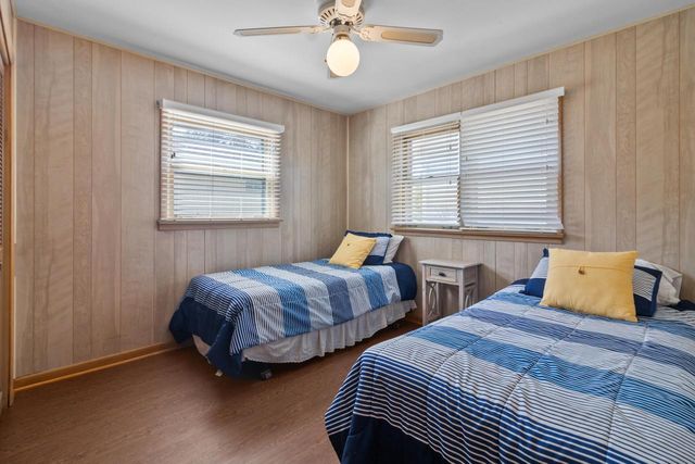 N1140 Tombeau ROAD, Genoa City, WI 53128