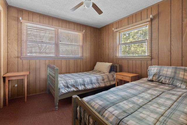 N1140 Tombeau ROAD, Genoa City, WI 53128