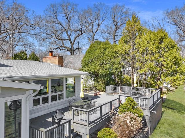 N1140 Tombeau ROAD, Genoa City, WI 53128