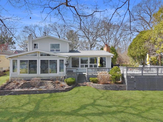 N1140 Tombeau ROAD, Genoa City, WI 53128