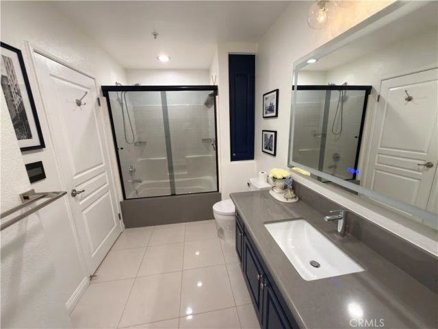 2103 Watermarke, Irvine, CA 92612