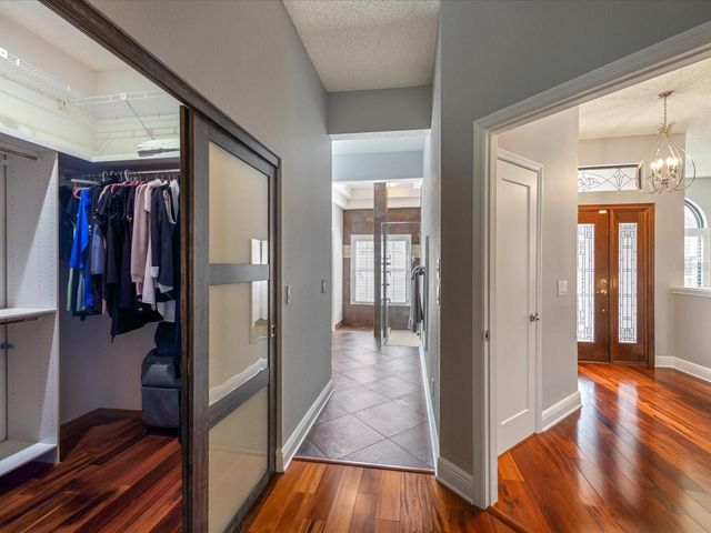 10 WINDRUSH COURT, Oldsmar, FL 34677