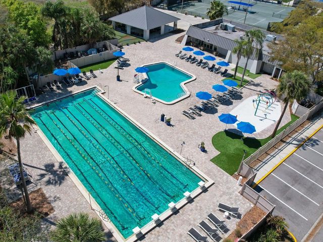 10 WINDRUSH COURT, Oldsmar, FL 34677