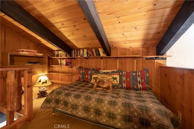 39945 Trail Of The Whispering Pines, Big Bear Lake, CA 92315