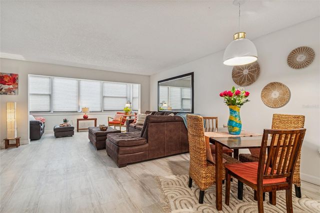 6800 20TH AVENUE N 107, St Petersburg, FL 33710