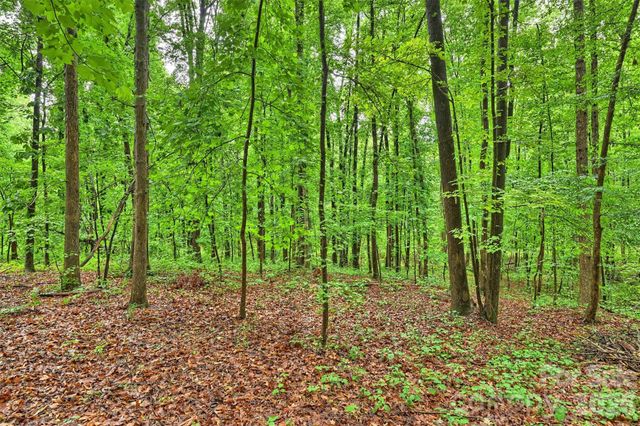 1916 Fair Forest Drive, Matthews, NC 28105