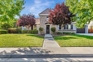 325 Peebles Avenue, Morgan Hill, CA 95037