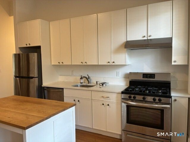 38 Academy Street Flr 1, New Haven, CT 06511