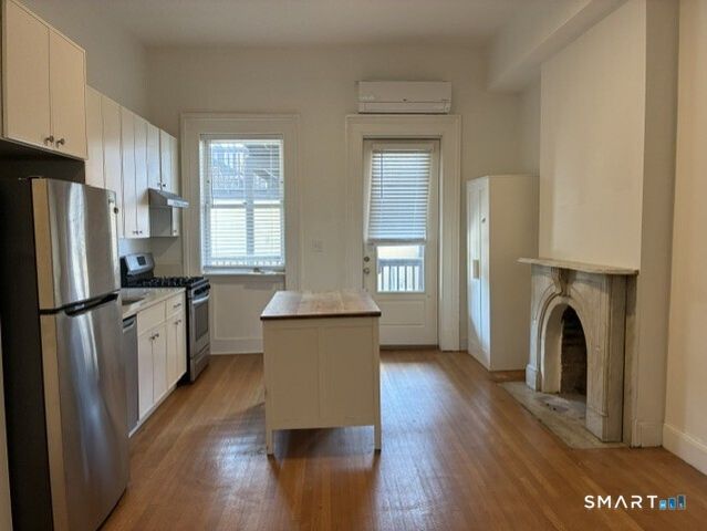 38 Academy Street Flr 1, New Haven, CT 06511