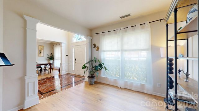 3543 Manor House Drive, Charlotte, NC 28270
