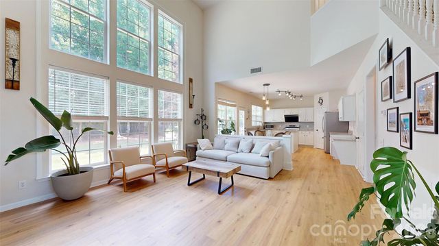 3543 Manor House Drive, Charlotte, NC 28270
