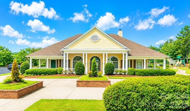 3543 Manor House Drive, Charlotte, NC 28270