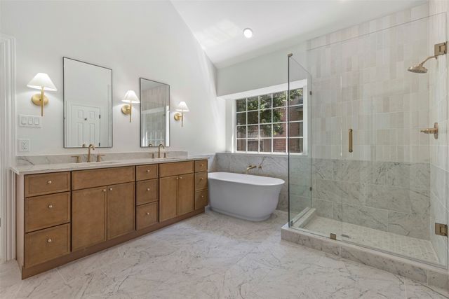 5805 Kingsbrook Drive, Plano, TX 75093