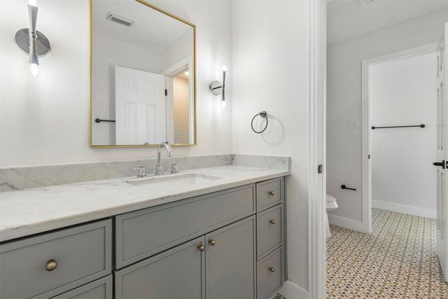 5805 Kingsbrook Drive, Plano, TX 75093