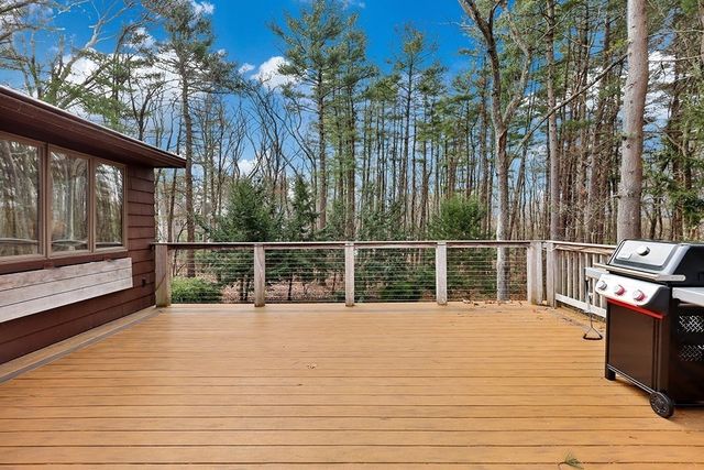 254 Daniels St, Franklin, MA 02038