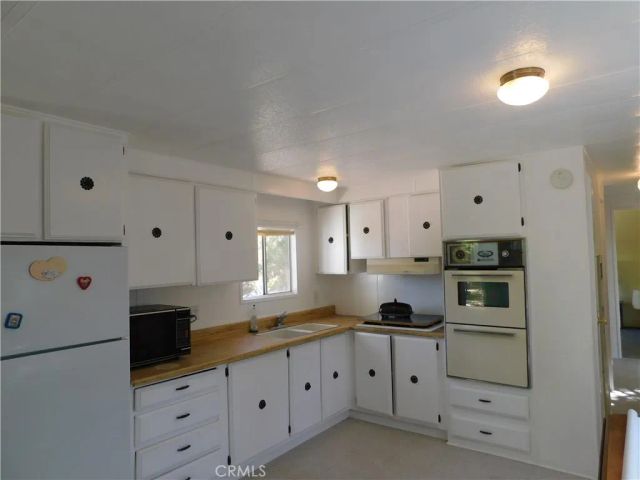 45985 Cottonwood Road, Newberry Springs, CA 92365