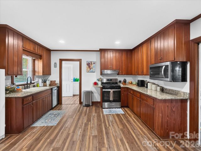 159 W Mountain Street, Rutherfordton, NC 28139