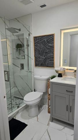 716 Sunny Pine Way D, Greenacres, FL 33415