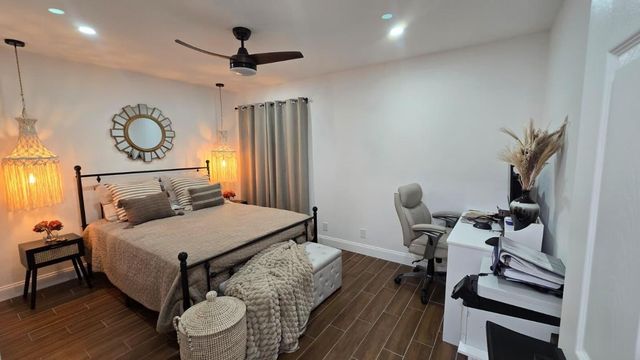 716 Sunny Pine Way D, Greenacres, FL 33415