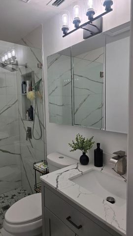 716 Sunny Pine Way D, Greenacres, FL 33415