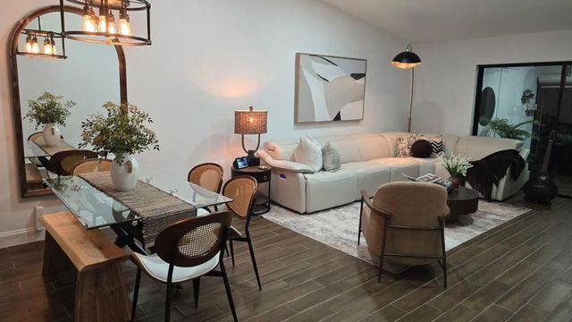 716 Sunny Pine Way D, Greenacres, FL 33415