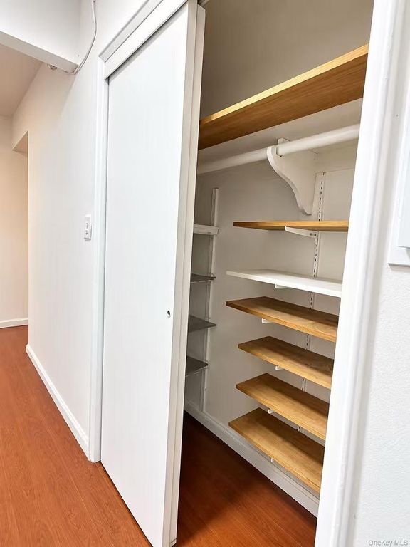 132-35 Sanford Avenue 5R, Flushing, NY 11355 — photo 3