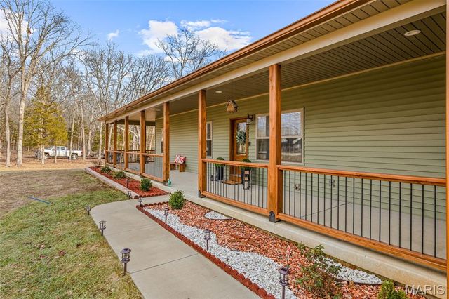 1026 Chestnut Acres Lane, Farmington, MO 63640