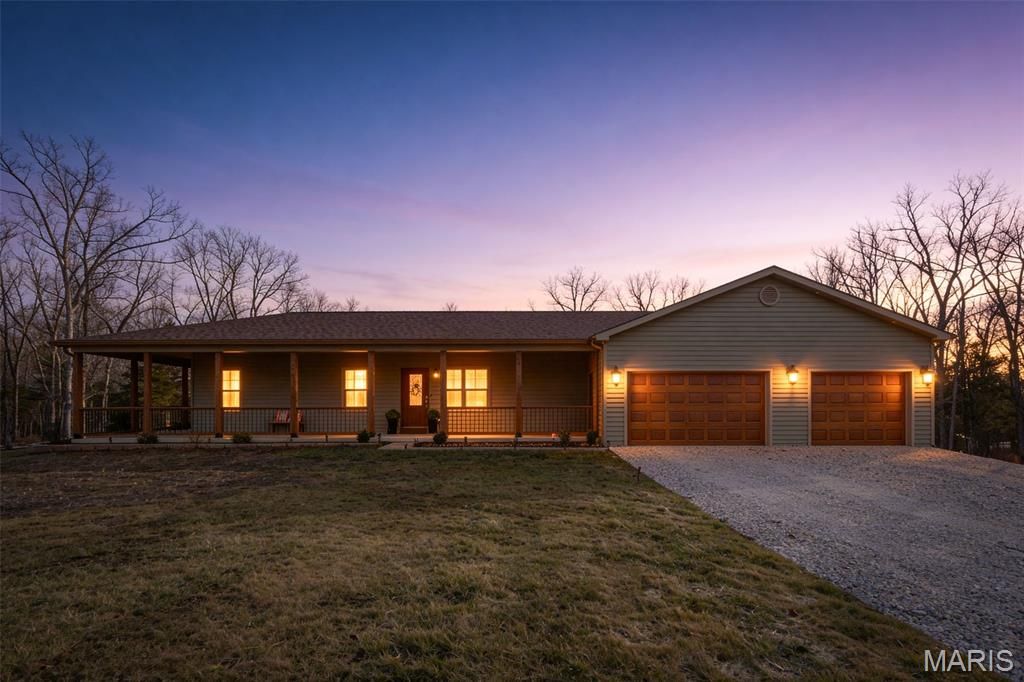 1026 Chestnut Acres Lane, Farmington, MO 63640