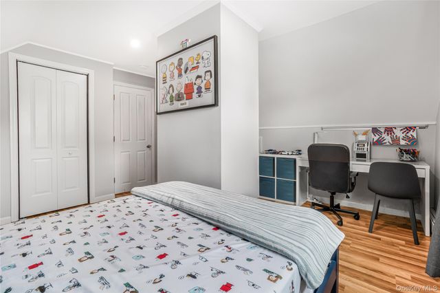93 Duckpond Drive N, Wantagh, NY 11793