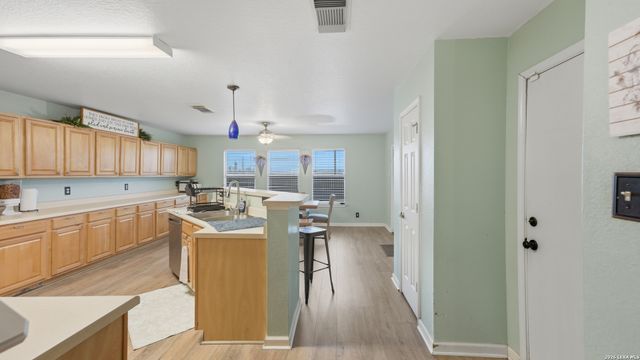 3956 Cherokee, New Braunfels, TX 78132