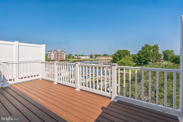 2 RIVERSIDE WHARF, Cambridge, MD 21613