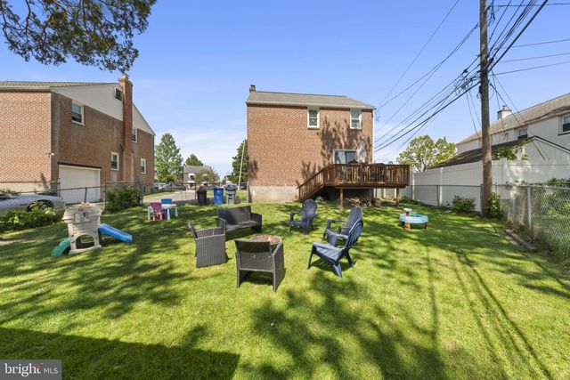 605 CIRCLE TER, Morton, PA 19070