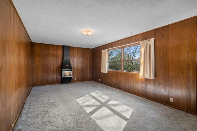 5251 Quebec Avenue N, New Hope, MN 55428