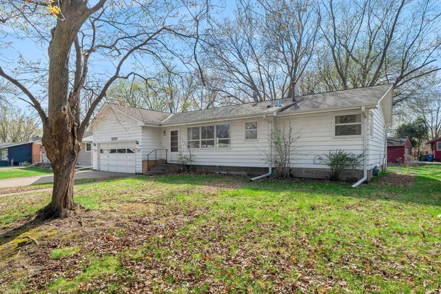 5251 Quebec Avenue N, New Hope, MN 55428