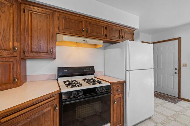 5251 Quebec Avenue N, New Hope, MN 55428