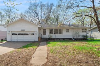 5251 Quebec Avenue N, New Hope, MN 55428