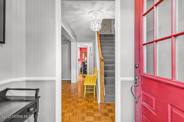 4132 Sheraton Road, Ottawa Hills, OH 43606