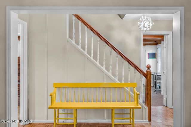 4132 Sheraton Road, Ottawa Hills, OH 43606